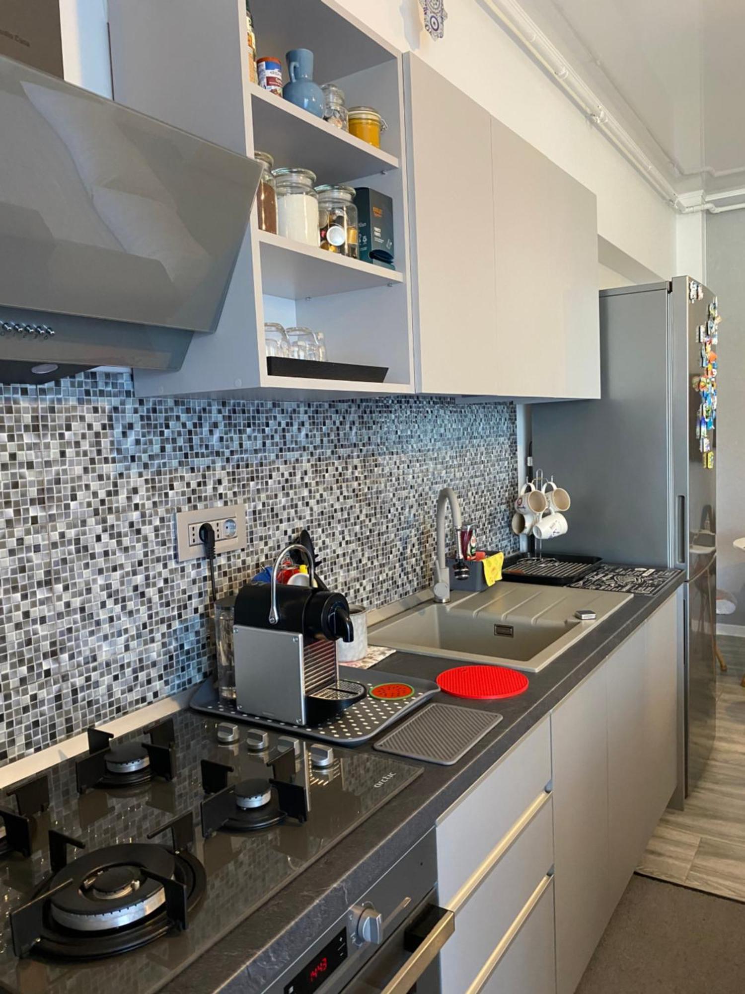 Elysse Sunrise Apartment 마마이아 외부 사진